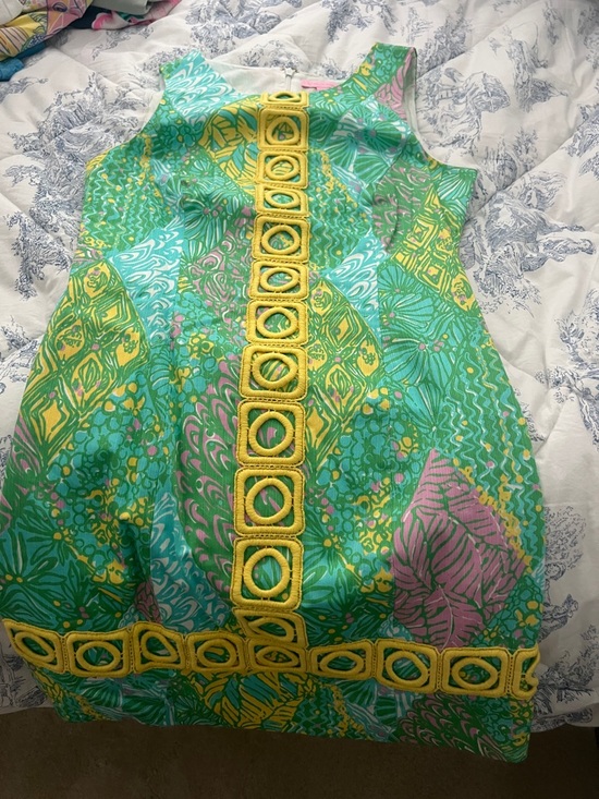 Lilly Pulitzer Dresses & Skirts - Lilly Pulitzer Green, Yellow & Pink Sleeveless Shift Dress